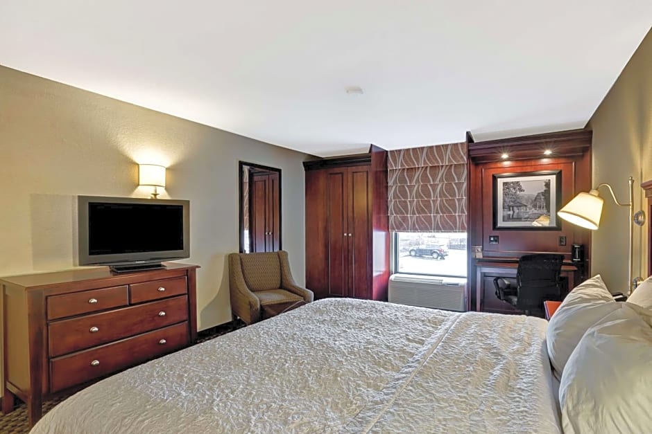 Hampton Fairmont WV