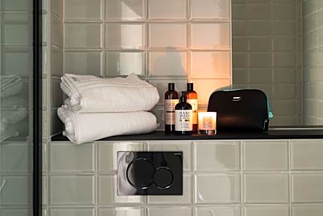 2 Single Beds Non-Smoking Superior Room Wi-Fi Cable Tv Air-Conditioned Safe Full Breakfast