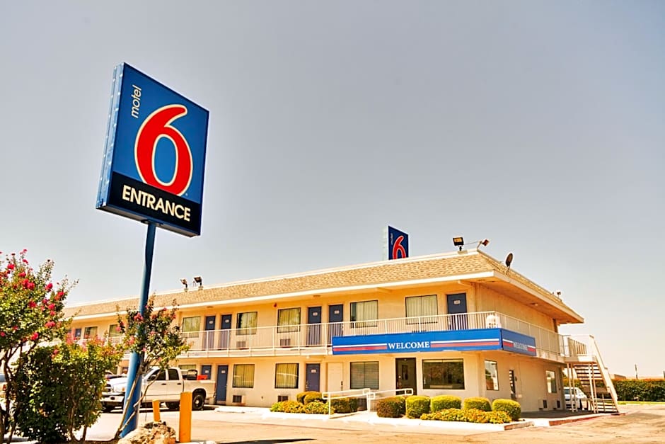 Motel 6-Irving, TX - Dallas