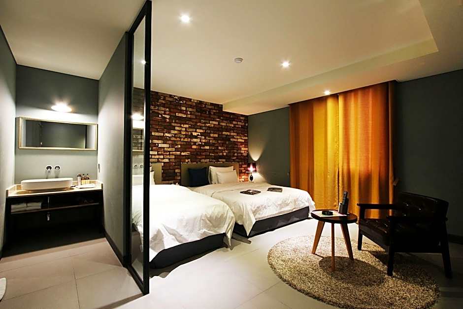 SR Design Hotel