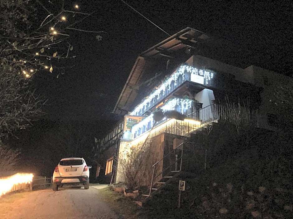 Alpenblick Bed & Breakfast