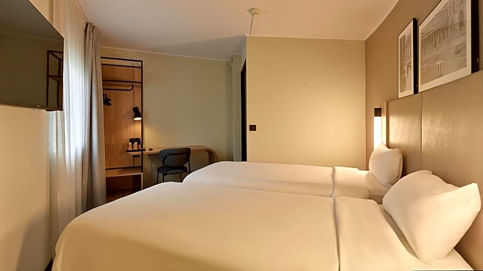 Campanile PRIME - Paris - Porte de Bagnolet