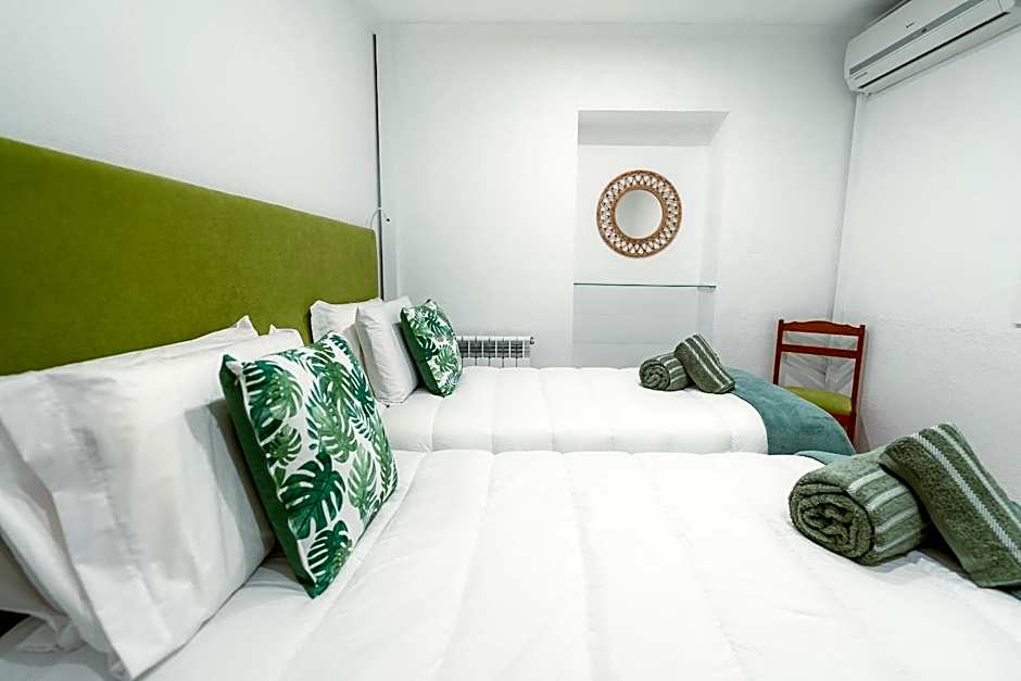 Douro Garden - Authentic Portuguese Guesthouse