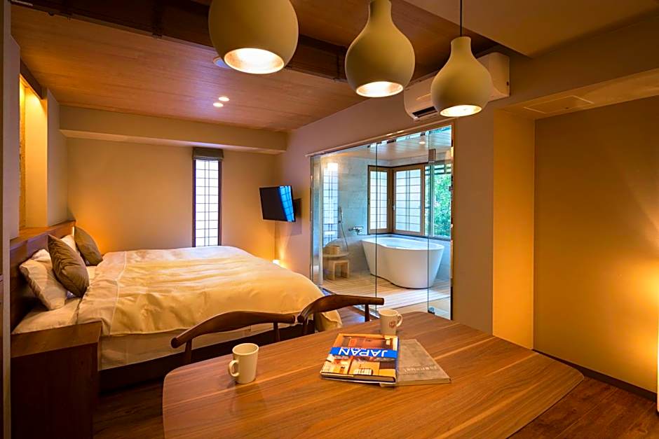 Photo 1 of 6 of Suite, Mountain View