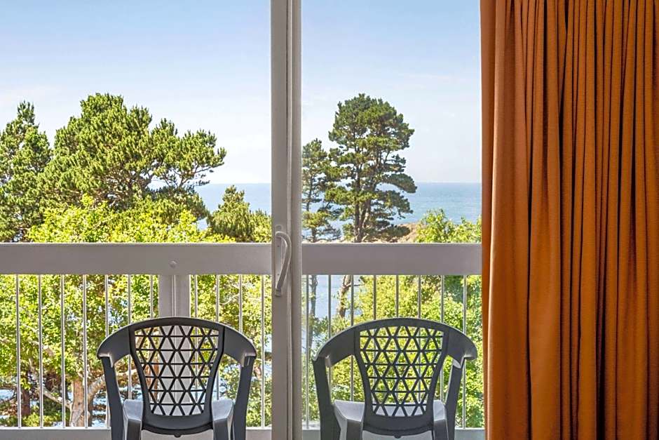 Travelodge by Wyndham Depoe Bay