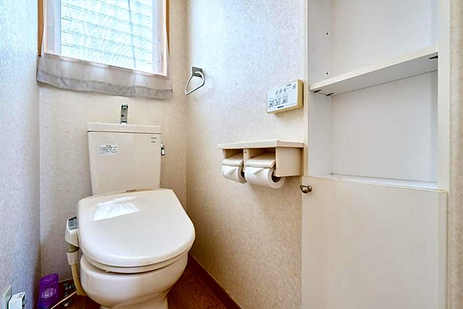 J-2S JR Yamanote Komagome, 3 storey 101sq 4BR, FreePark