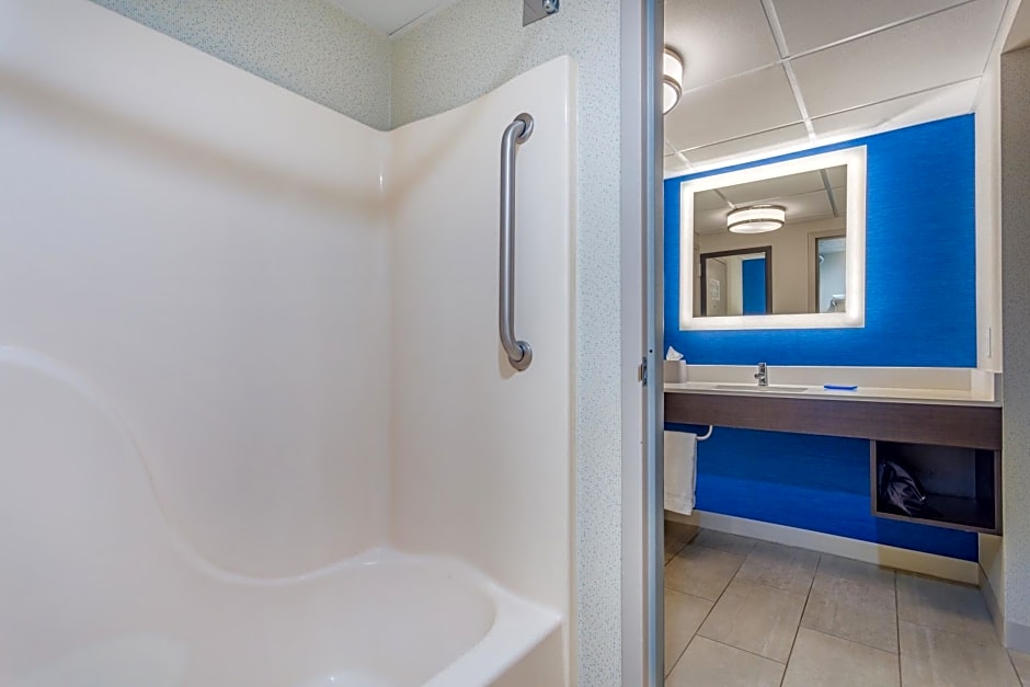 Holiday Inn Express Ramsey Mahwah by IHG