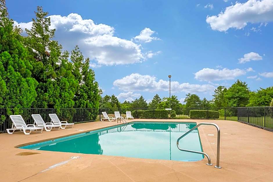 Quality Inn & Conference Center Heber Springs