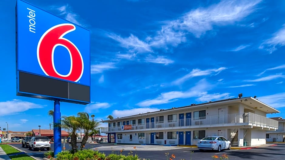 Motel 6-Stanton, CA