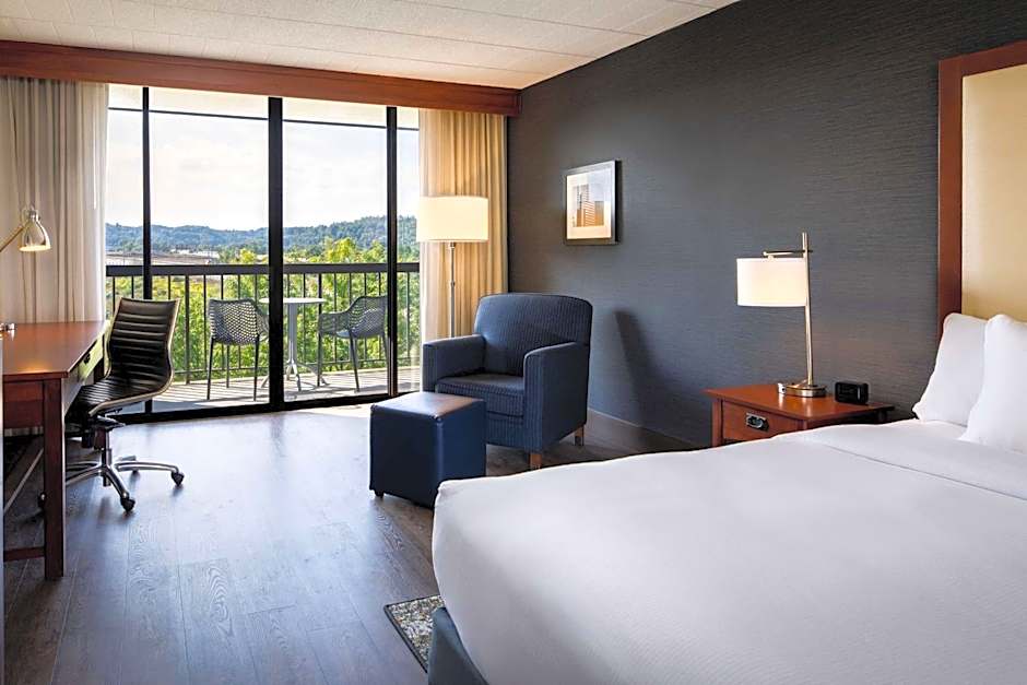 DoubleTree By Hilton Hotel Pittsburgh - Cranberry