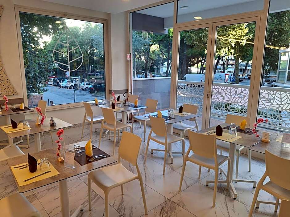 Hotel Caravel Park