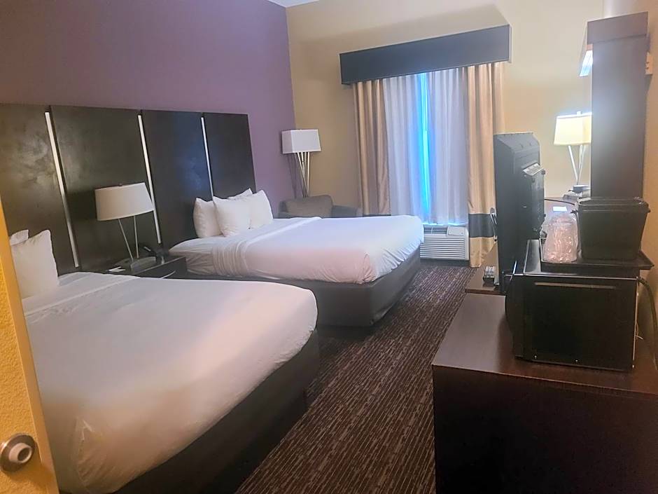 Dothan East Inn & Suites