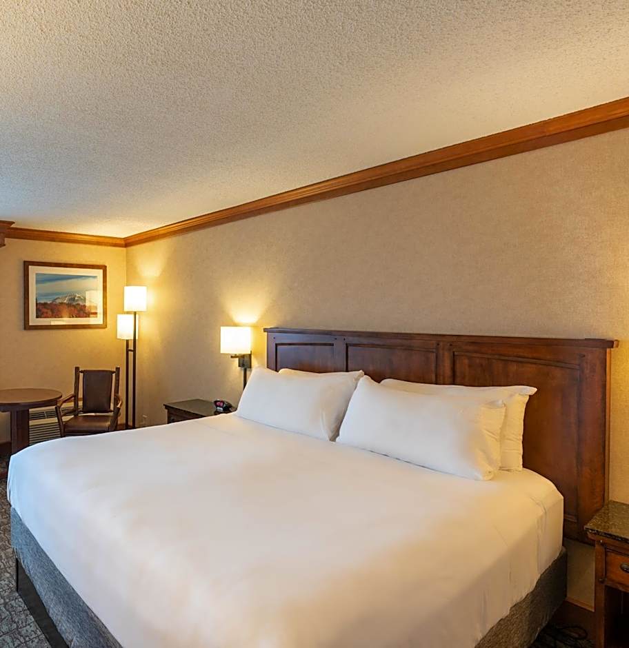 Crowne Plaza Lake Placid By IHG