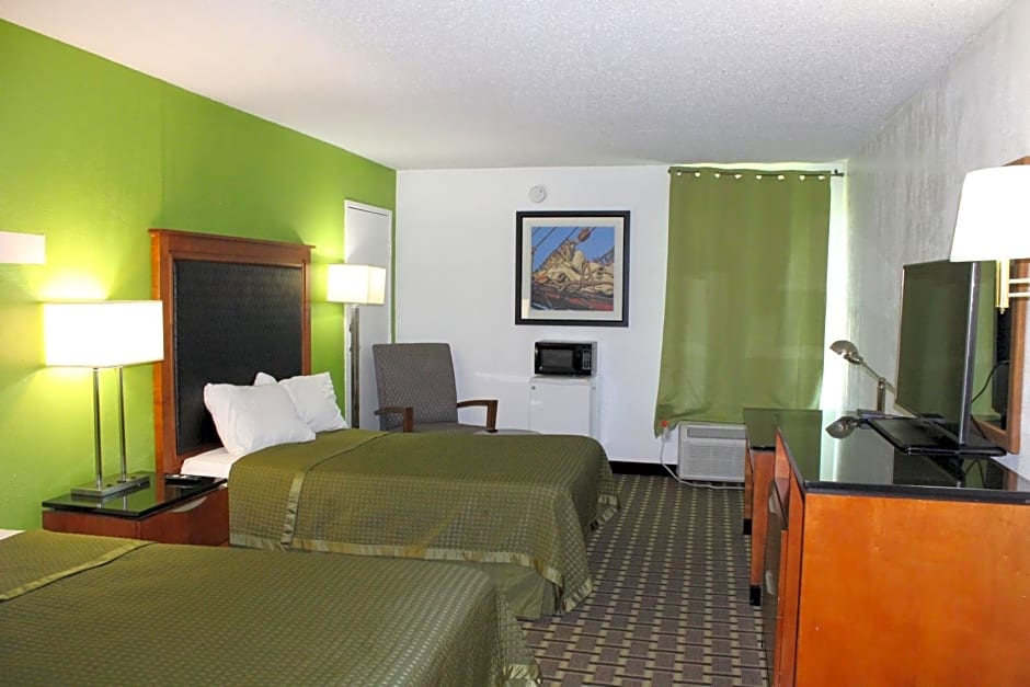 Rodeway Inn Roanoke Airport