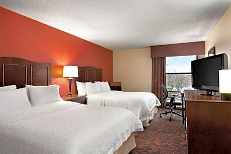 Queen Room with Two Queen Beds - Mobility Access/Non-Smoking