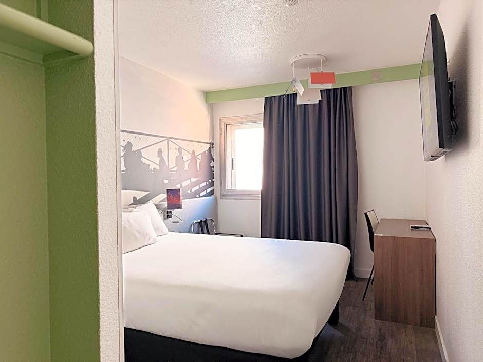 Ibis Styles Paris Tolbiac Bibliotheque