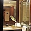Lancaster Raouche Hotel