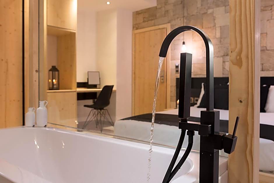 Old Town Senses Boutique Hotel