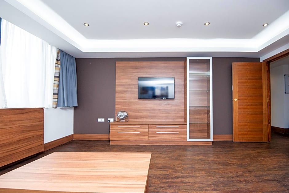 Livin’ Serviced Apartments