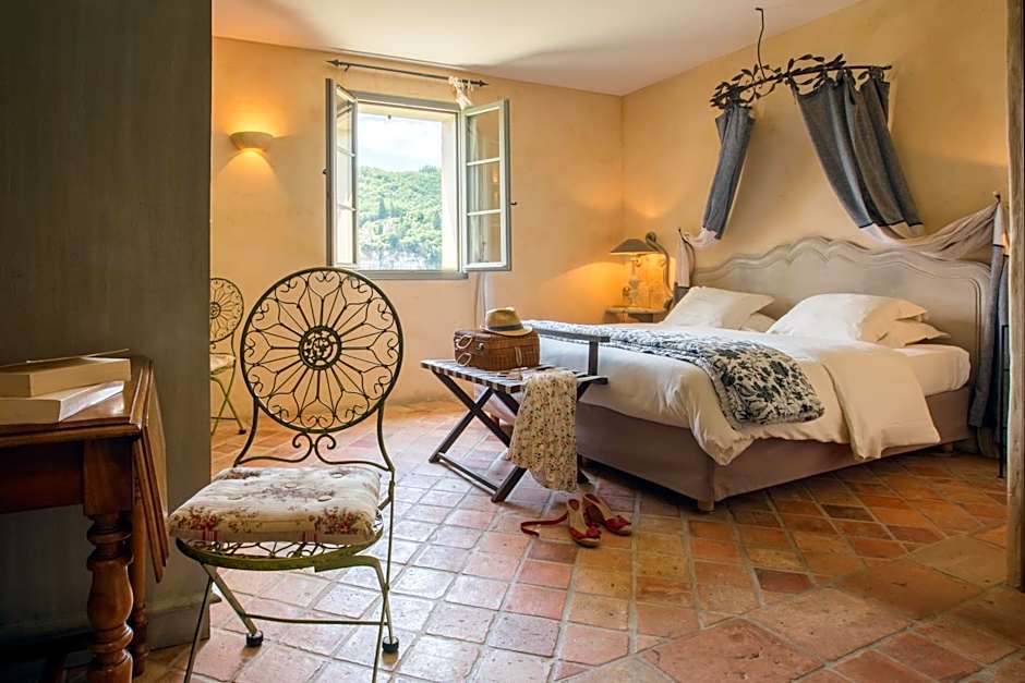 Hôtel Le Saint Cirq