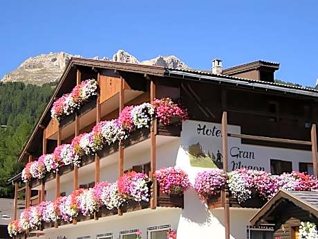 Hotel Gran Mugon