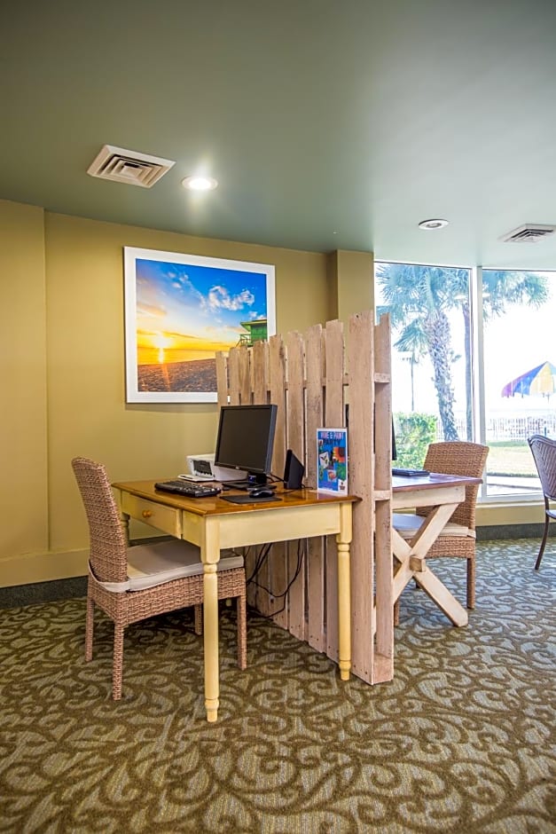 Days Inn & Suites by Wyndham Jekyll Island