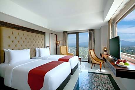 Executive Twin Room with Mountain View - Smoking