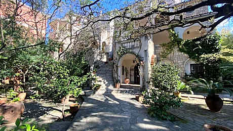 Luxury Hotel Dubrava Budva