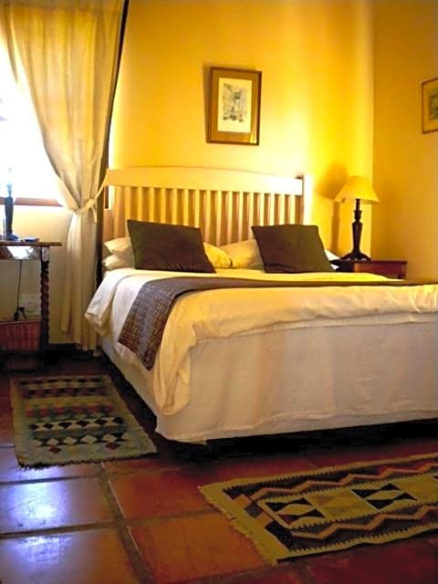 Mavilla Stellenbosch Guest house And B&B – Stellenbosch, TX