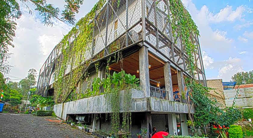 Djourney Hotel Lembang by Escotel