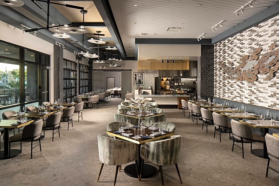 Luminary Hotel & Co., Autograph Hotels