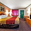 Econo Lodge Inn & Suites