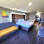 Super 8 by Wyndham Hayward WI