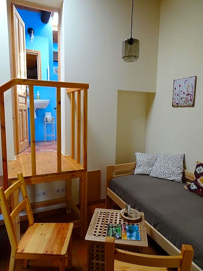 Les Magranes Bed & Breakfast