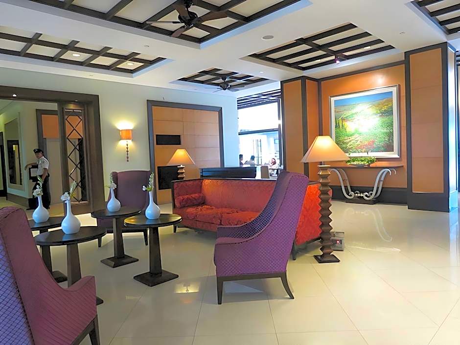 Pontefino Hotel And Residences