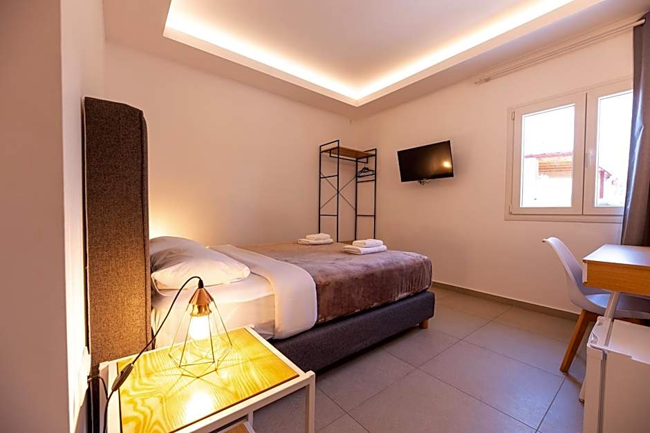 Stone Palace Hotel Near Athen's Airport Free Shuttle From and to Athen's Airport