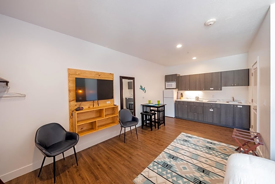 Kanab Suites