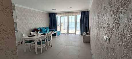One-Bedroom Apartment with Sea View