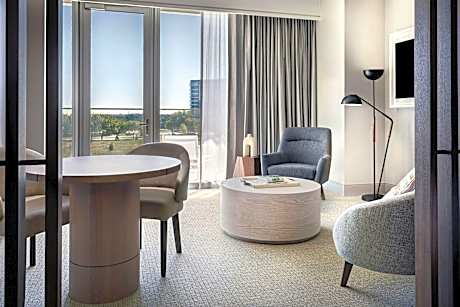 The Reserve, Executive Suite, 2 Queen, Balcony