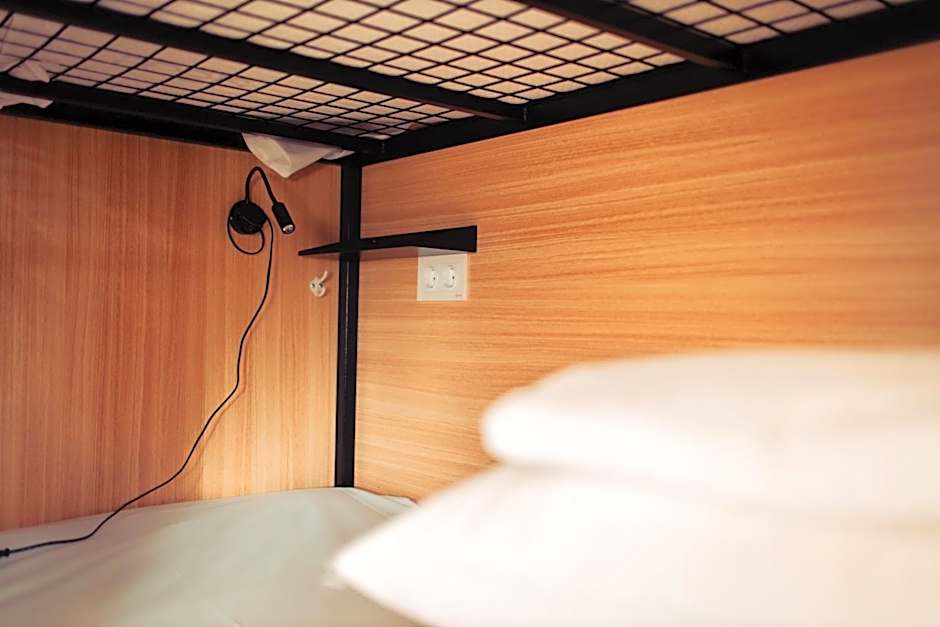 Urban Hotel The Golden Stork