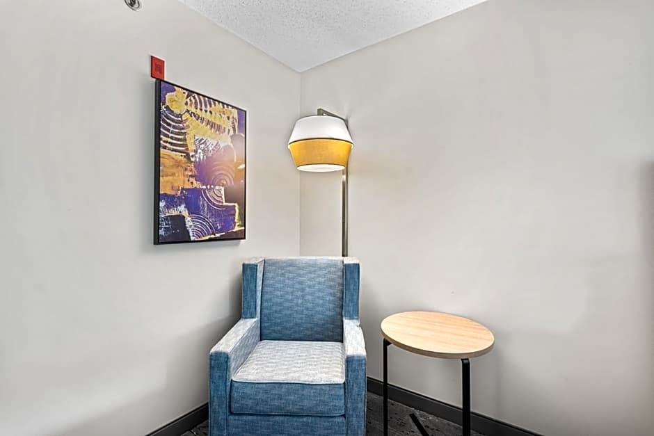 Holiday Inn Express Hartford Newington By IHG