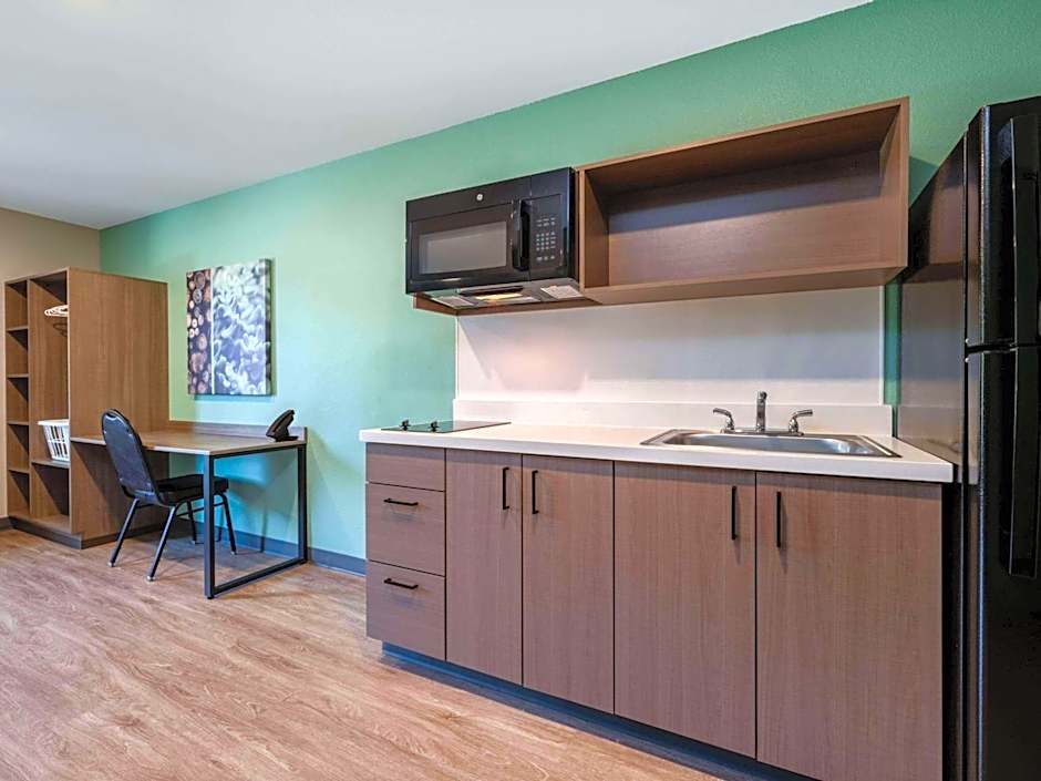ECHO Suites Extended Stay by Wyndham Spartanburg