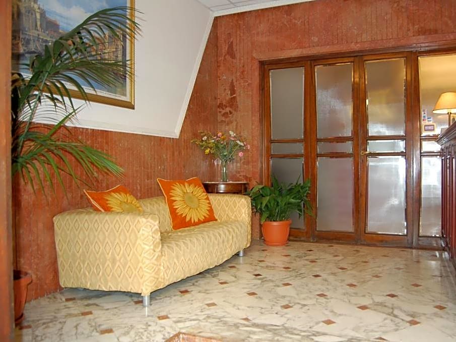 Hotel Astor