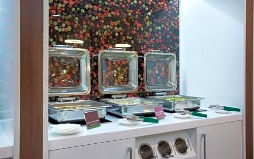 Hampton by Hilton Minsk City Centre