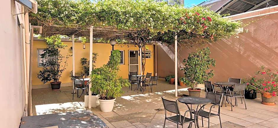 Hotel Puerta del Sol