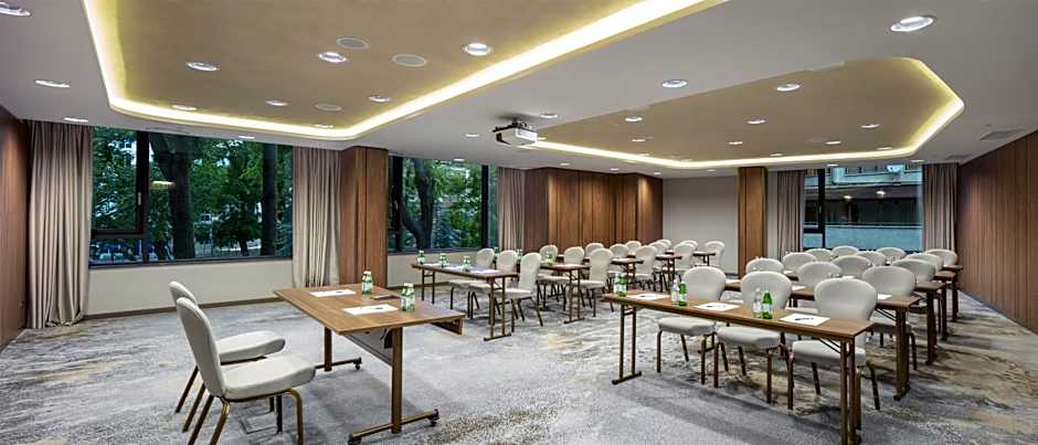DoubleTree by Hilton Plovdiv Center