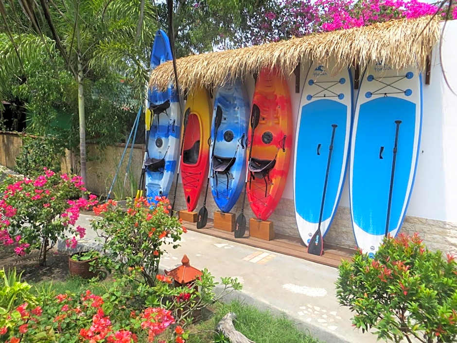 Mango Dive & Bungalow