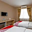 OYO 663 Hotel Sejati