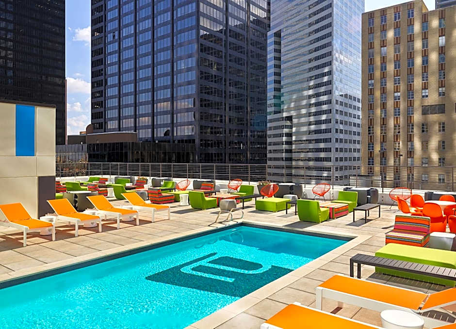 Aloft by Marriott Houston Downtown