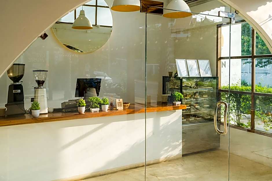 Sea Sun Bed & Beyond